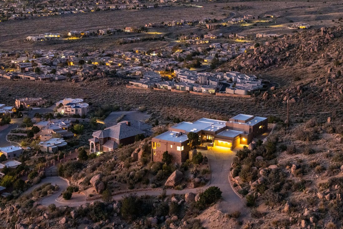 House in Albuquerque, New Mexico, United States 2 - 19156548