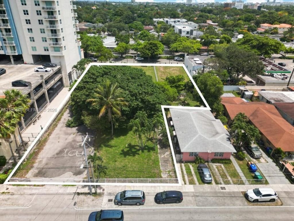 Terreno a Miami, Florida, Stati Uniti 3 - 19157504