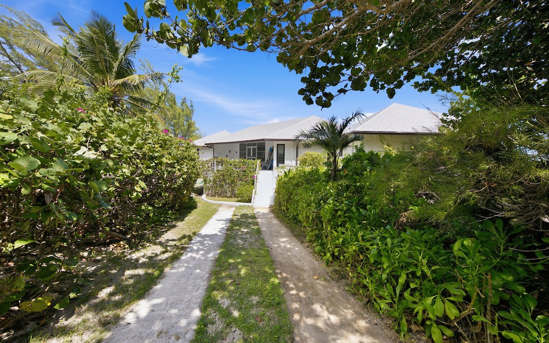 House in Windermere Island, Central Eleuthera, The Bahamas 2 - 19154725