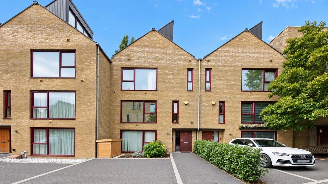 Townhouse in Denham, England 3 - 19155019