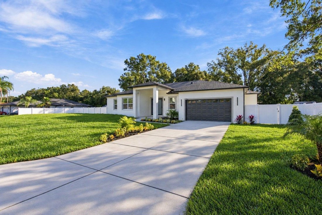 House in Land O' Lakes, Florida, United States 3 - 19152688