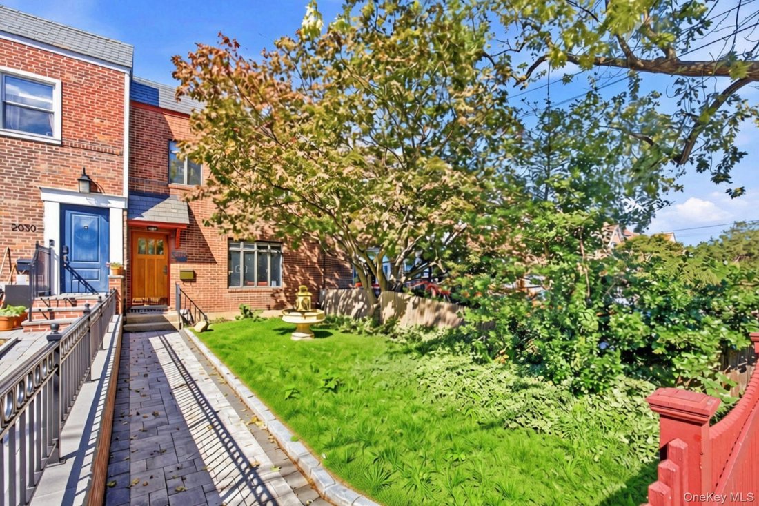House in New York, New York, United States 2 - 19155001
