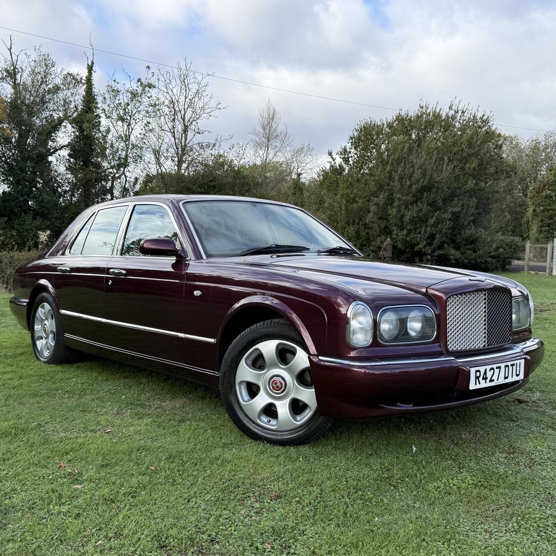 Sedan in Dunmow, United Kingdom 4 - 19152287