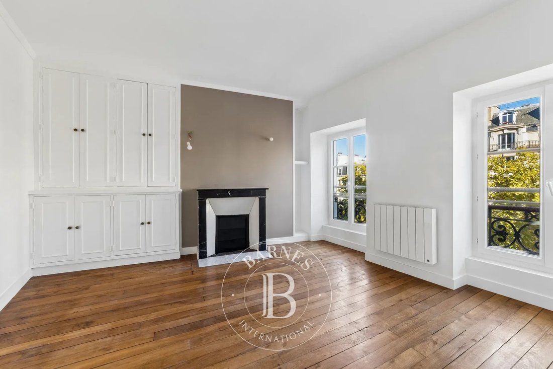 Apartment in Raspail-Montparnasse, Paris 14e Arrondissement, Paris 4 - 19153383