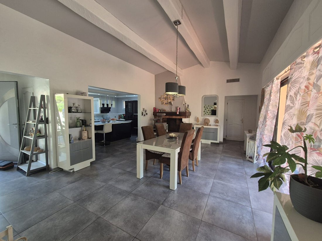 Maison à Ecarts, Roquebrune-sur-Argens, France 4 - 19153090