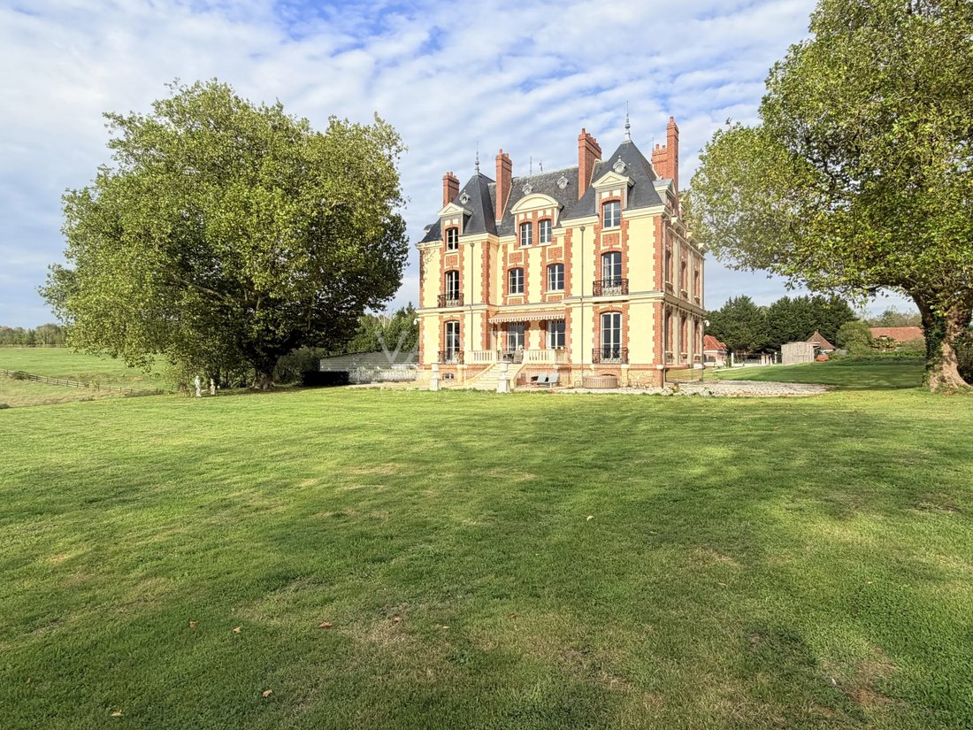 Château à Saint-Julien-sur-Calonne, Normandie, France 1 - 19153110