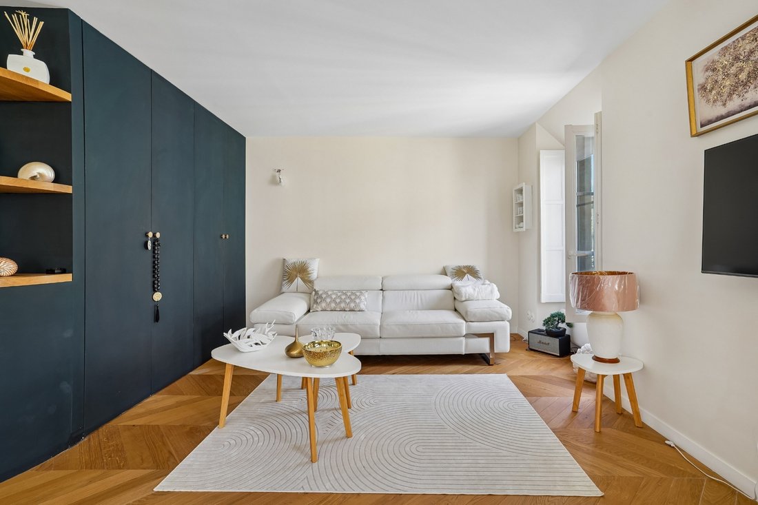 Apartment in Hôtel de Ville-Quinconce-Saint Seurin-Fondaudège, Bordeaux, France 3 - 19153618