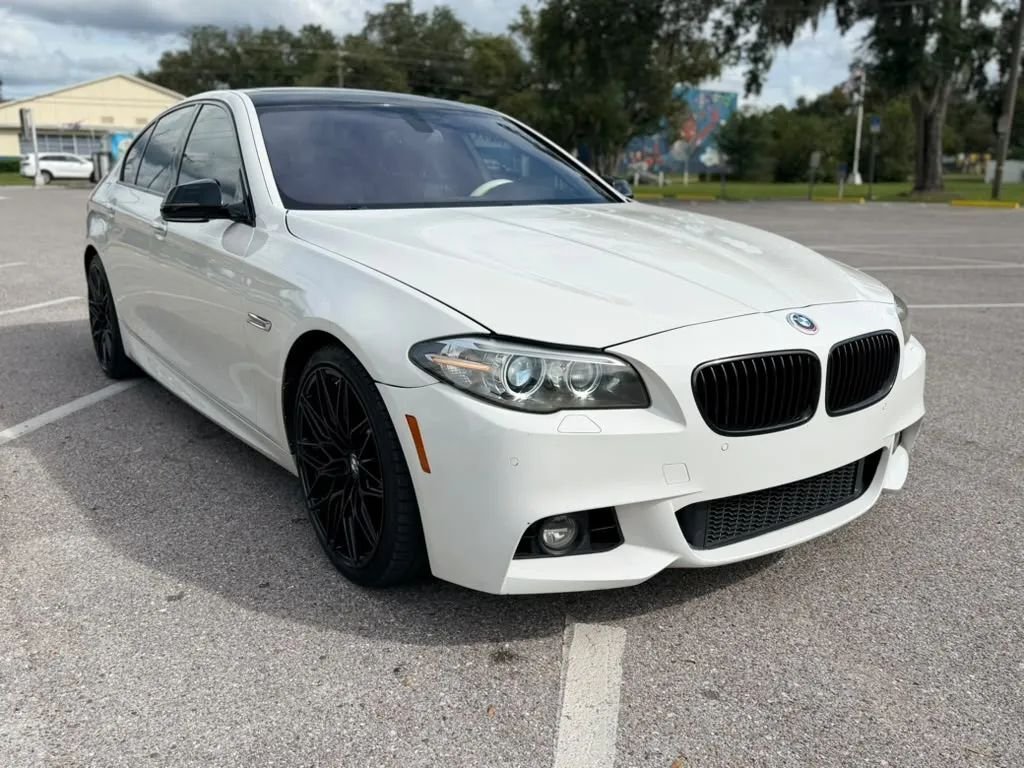 Sedan in Tampa, FL, United States 2 - 19156687