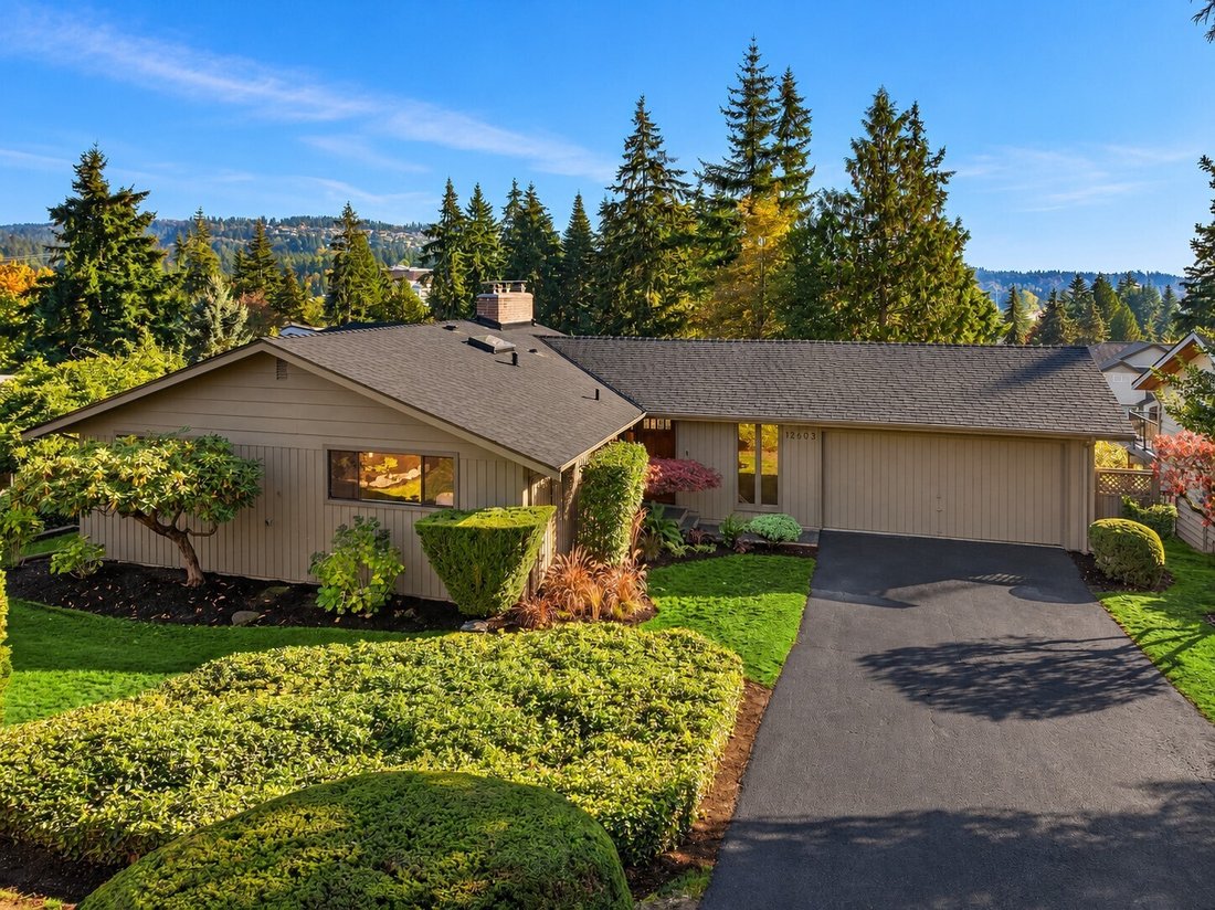 House in Bellevue, Washington, United States 1 - 19156622