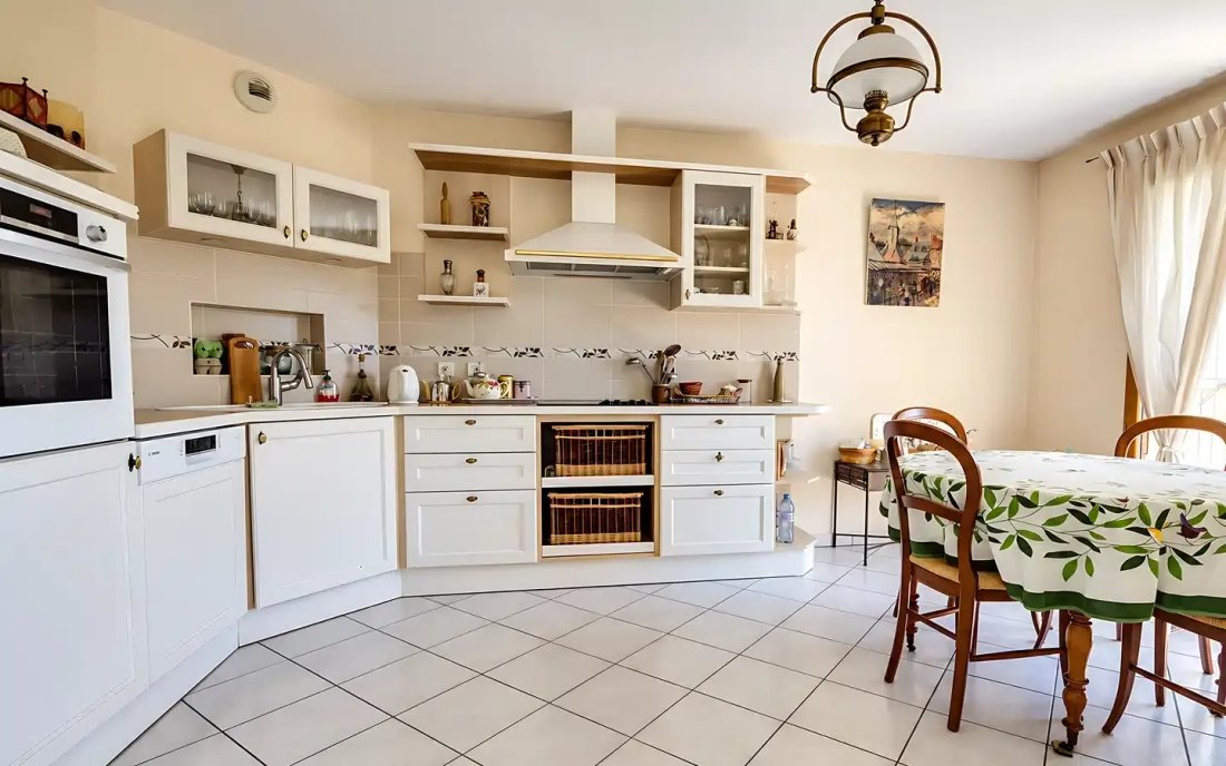 Apartamento en Talloires, Talloires-Montmin, Francia 4 - 19153064
