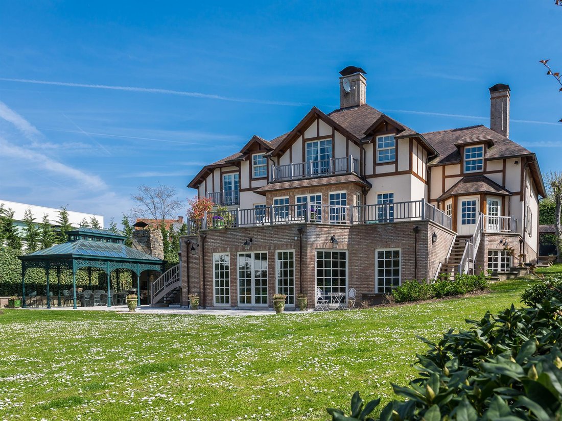 Casa en Uccle, Región de Bruselas-Capital, Bélgica 1 - 19157018