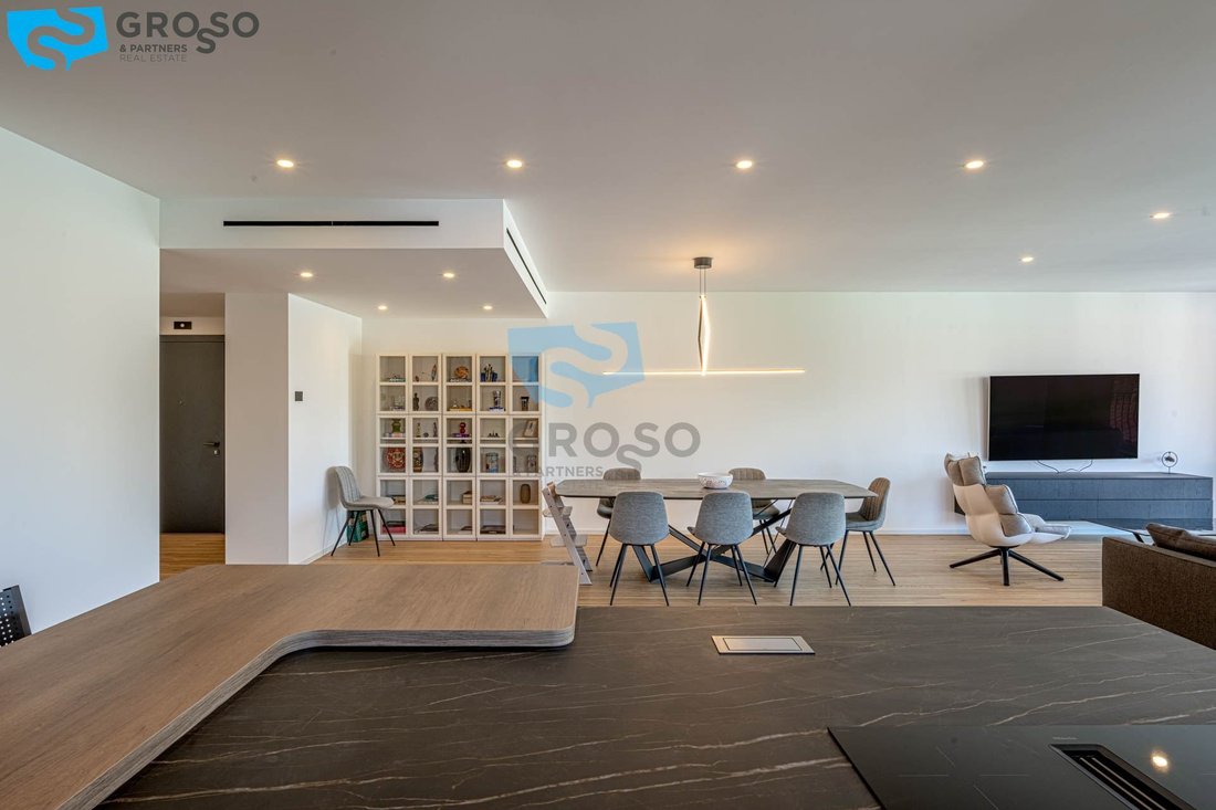 Apartment in Cathedral - Piazza dei Signori, Treviso, Italy 5 - 19152550