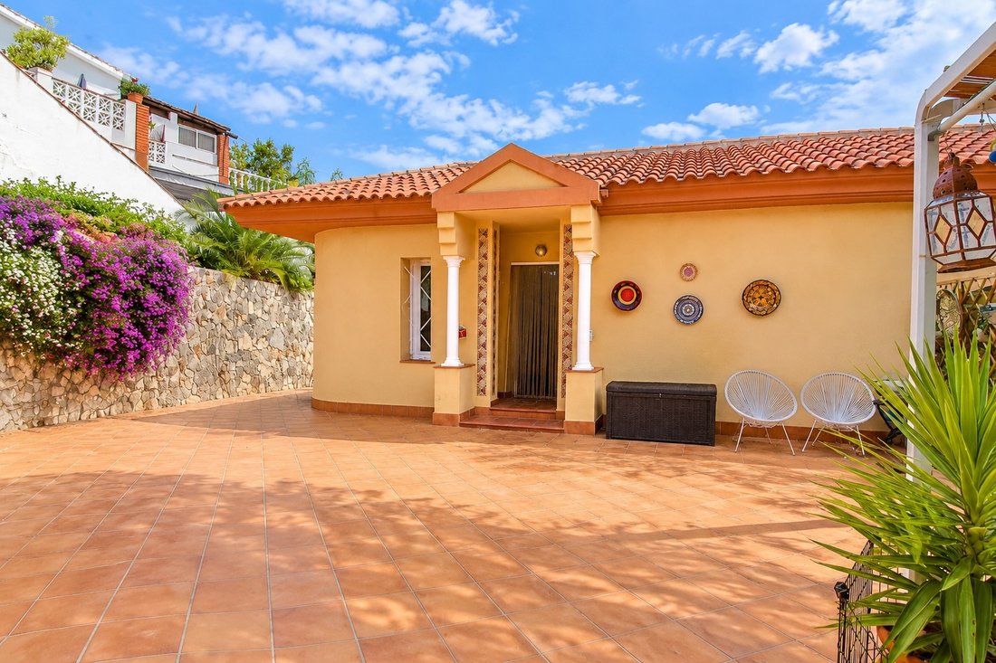 Villa in Torrevieja, Valencian Community, Spain 5 - 19155631