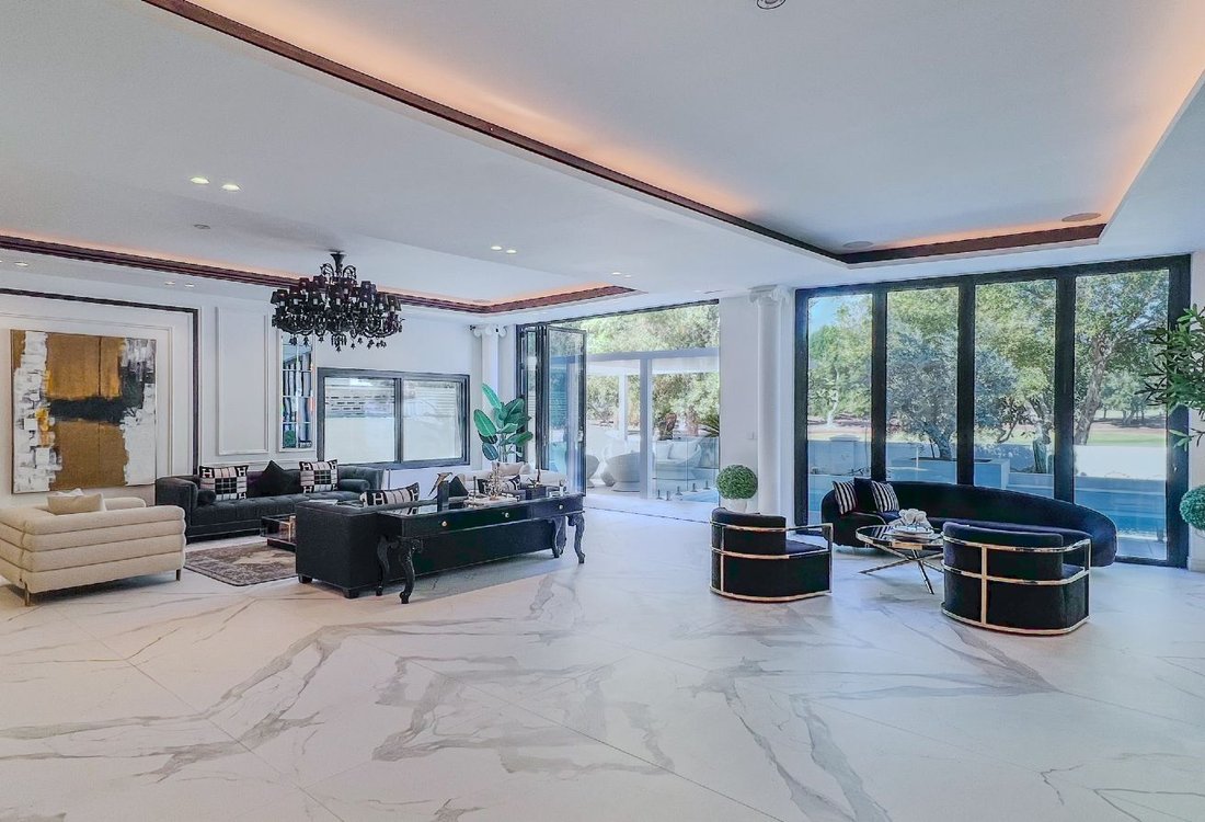 Villa in Jumeirah Golf Estates, Dubai, Vereinigte Arabische Emirate 4 - 19157454