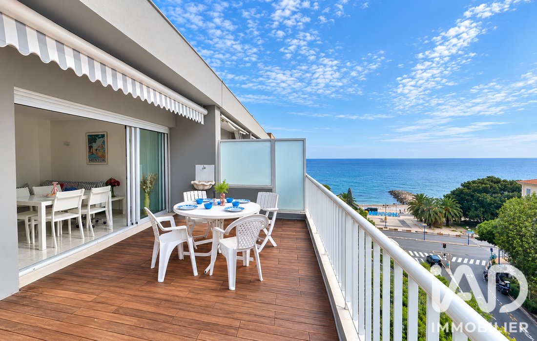 Wohnung in Menton, Provence-Alpes-Côte d'Azur, Frankreich 1 - 19154080