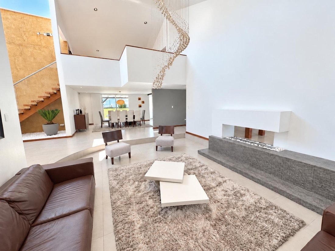 Haus in Quito, Provinz Pichincha, Ecuador 2 - 18661147