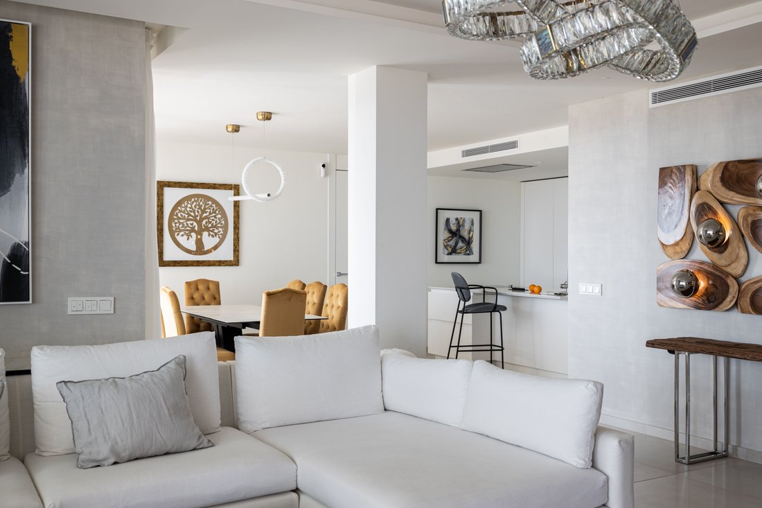 Wohnung in Nueva Andalucía, Marbella, Spanien 5 - 19152411