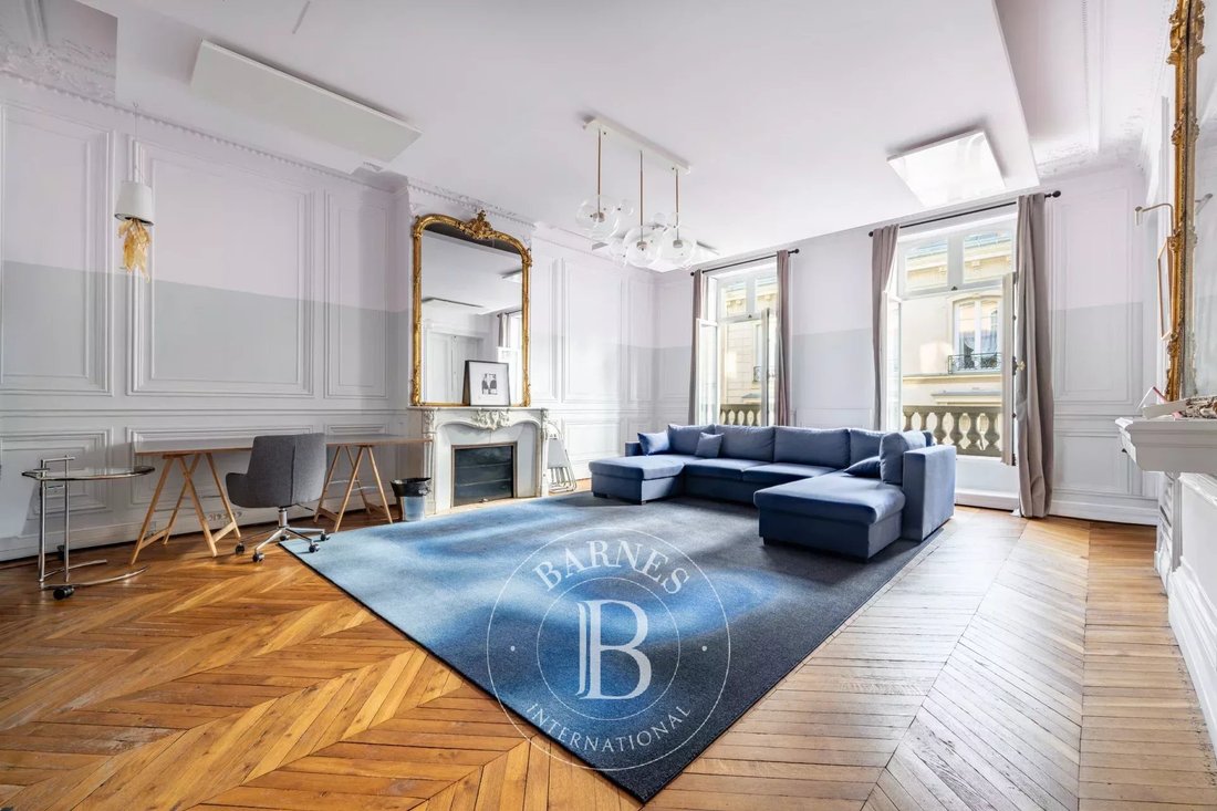 Appartement à Triangle d'Or, Paris 8e Arrondissement, Paris 5 - 19153014