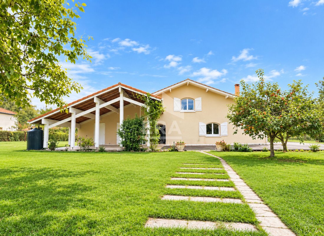 Villa in Saubrigues, Nouvelle-Aquitaine, France 1 - 19156850