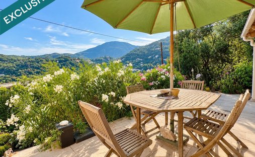 Maison à Sainte-Agnès, Provence-Alpes-Côte d'Azur, France 1