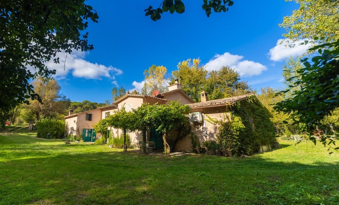 Casa en Chiusdino, Toscana, Italia 1 - 19152741