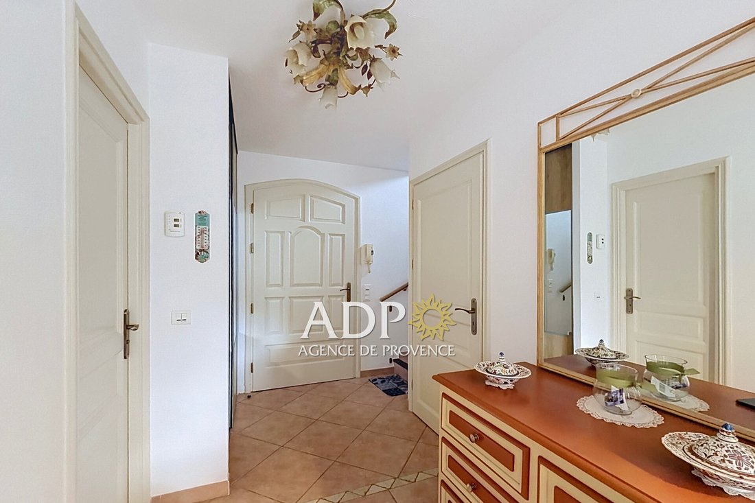 Villa in Grasse, Provence-Alpes-Côte d'Azur, France 4 - 19153019