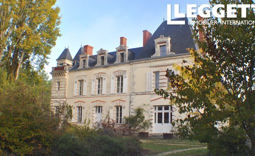 Haus in Noyant-Villages, Pays de la Loire, Frankreich 1