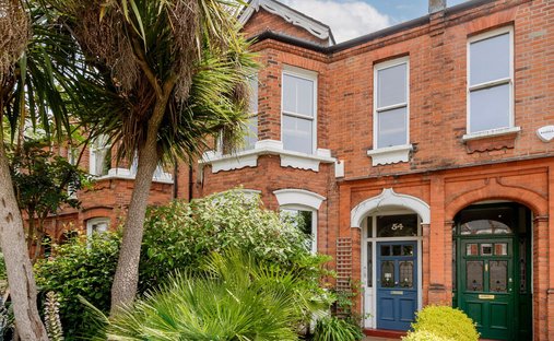Apartment in Brondesbury Park, Brent, England 1