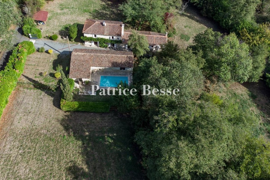 House in Sallebœuf, Nouvelle-Aquitaine, France 2 - 19156293
