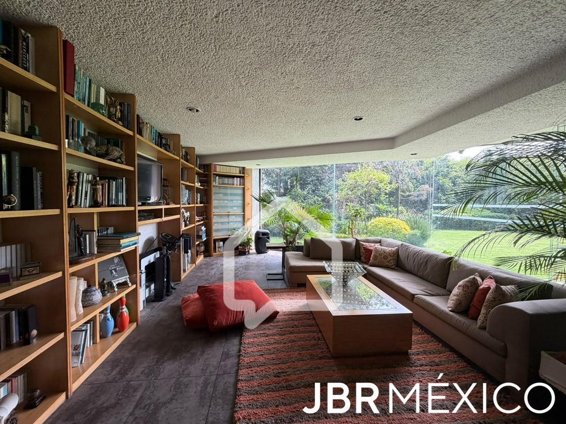 House in Mexico City, Mexico 2 - 19153826