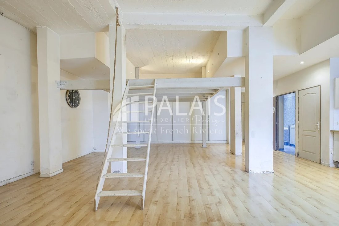 Apartamento en Niza, Provenza-Alpes-Costa Azul, Francia 1 - 19060428