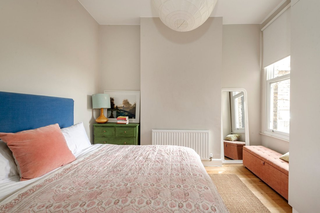 Apartment in Brondesbury Park, Brent, England 5 - 19124517