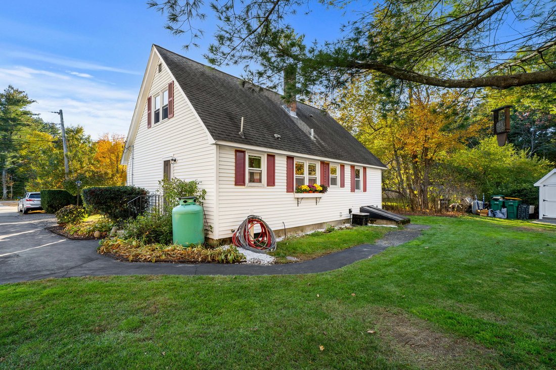 House in Kingston, New Hampshire, United States 4 - 19153899