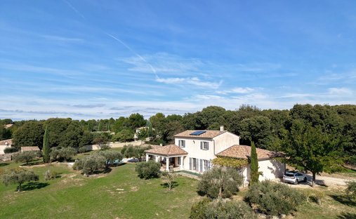 Finca en Uzès, Occitania, Francia 1