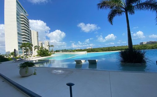 Condo in Cancún, Quintana Roo, Mexico 1