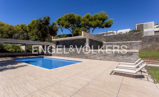 Apartment in Sant Pere de Ribes, Catalonia, Spain 1