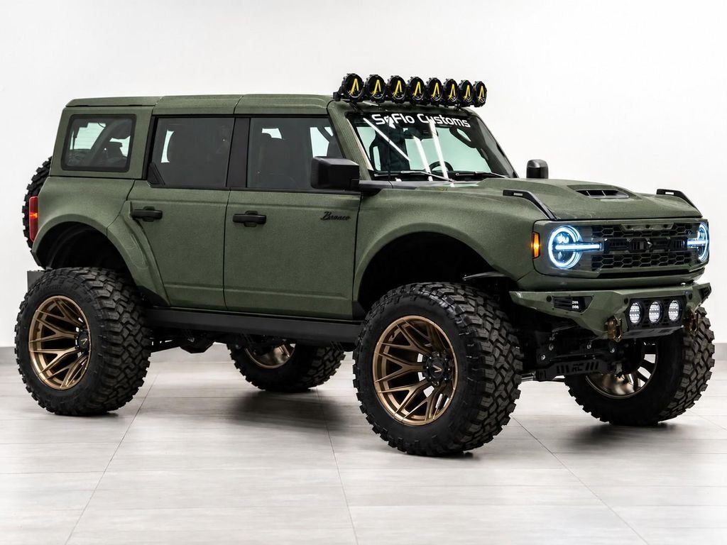 Ford Bronco 4X4 in Fort Lauderdale, FL, United States 1 - 19153081