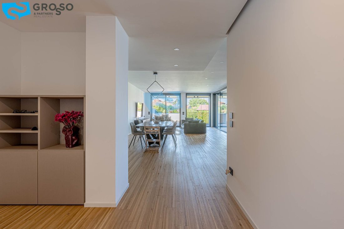 Apartment in Cathedral - Piazza dei Signori, Treviso, Italy 3 - 19152550