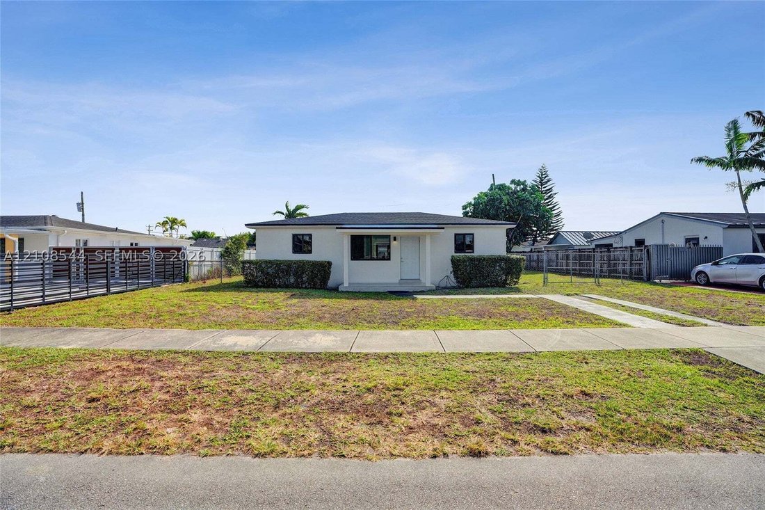House in Miami, Florida, United States 2 - 19155763
