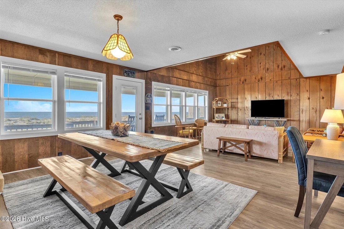 House in Oak Island, North Carolina, United States 4 - 19157371