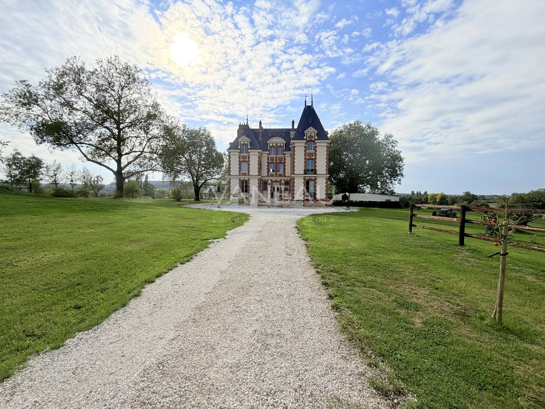 Château à Saint-Julien-sur-Calonne, Normandie, France 2 - 19153110