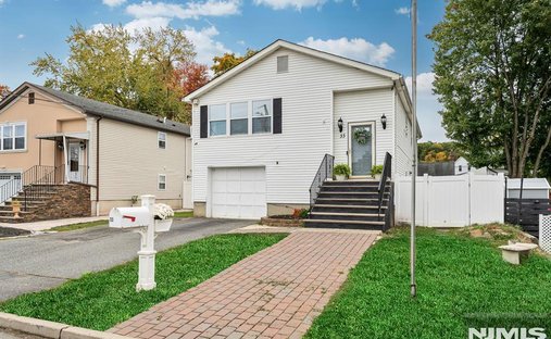 Haus in Bloomingdale, New Jersey, Vereinigte Staaten 1