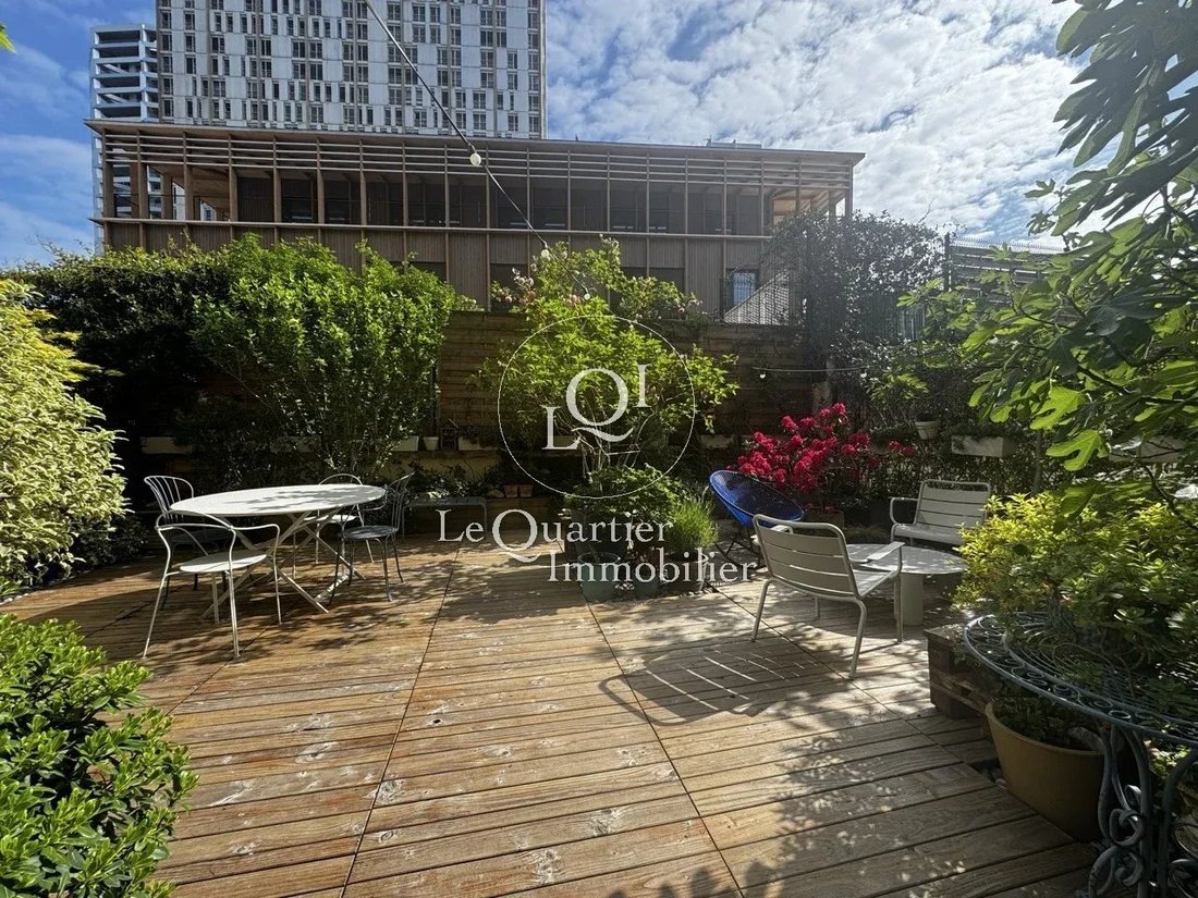 Apartment in Violet Commerce, Paris 15e Arrondissement, Paris 3 - 17917733