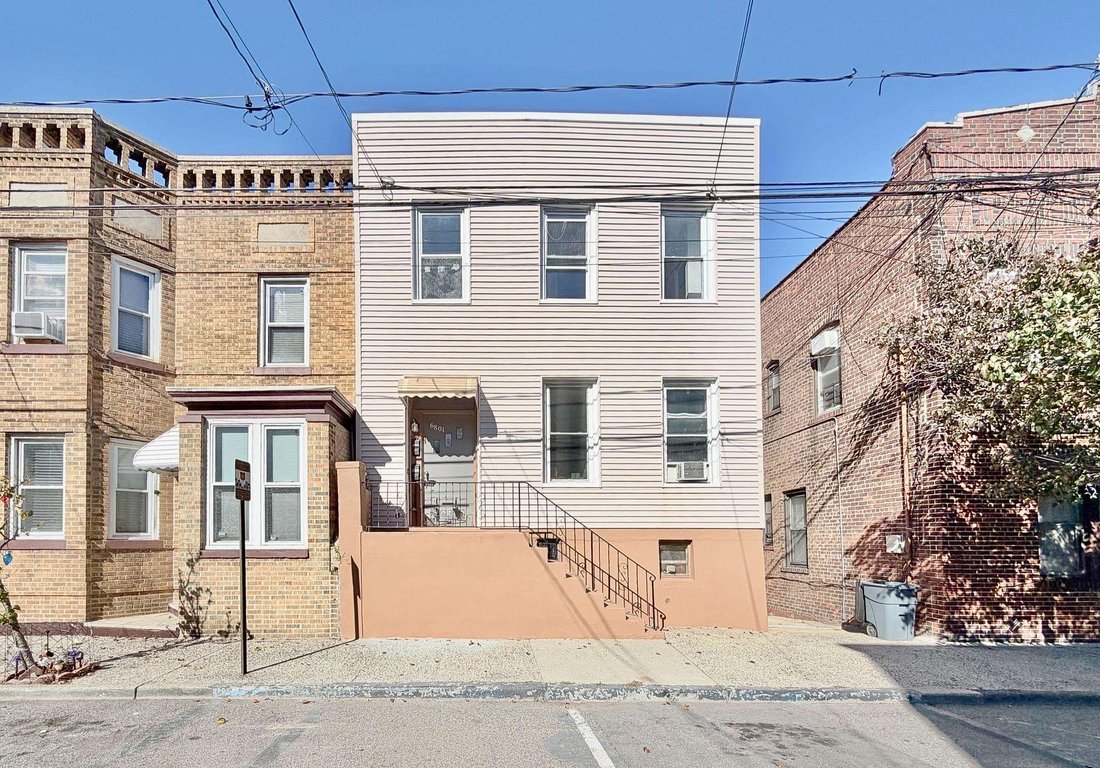 Apartment in North Bergen, New Jersey, United States 1 - 19152912
