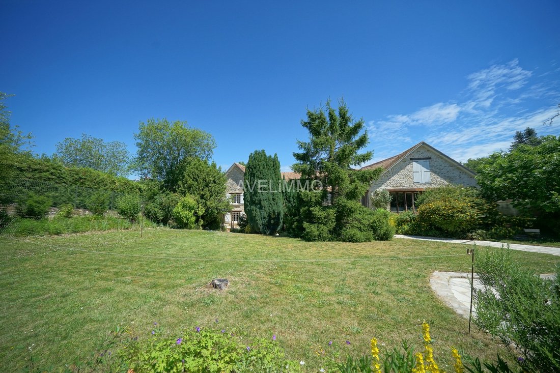 House in Montfort-l'Amaury, Ile-de-France, France 5 - 19156010