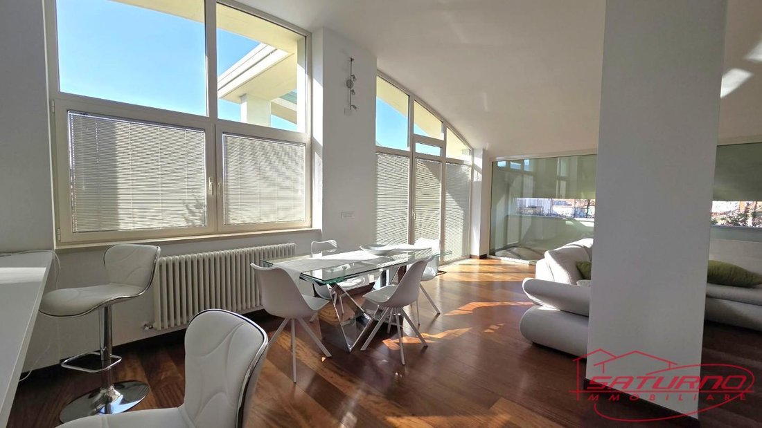 Penthouse en Sant'Anna, Lucca, Italia 4 - 19154867