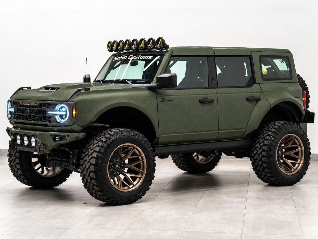 Ford Bronco 4X4 in Fort Lauderdale, FL, United States 3 - 19153081