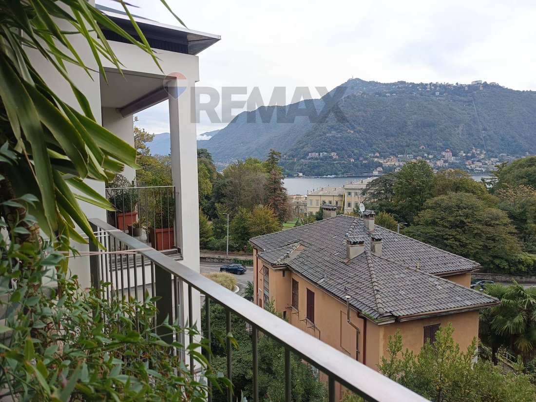 Apartment in Centro-Lago Occidentale, Como, Lombardy 3 - 19157315