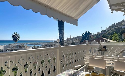 Appartamento a Mentone, Provenza-Alpi-Costa Azzurra, Francia 1