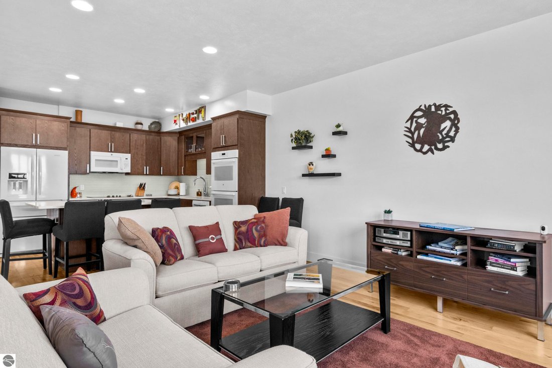 House in Garfield Township, Michigan, United States 5 - 19153833